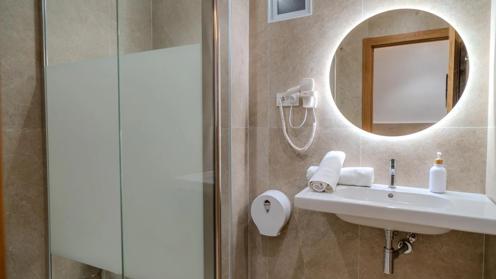 Holidaysbcn Rooms Barcelone Auberge de jeunesse