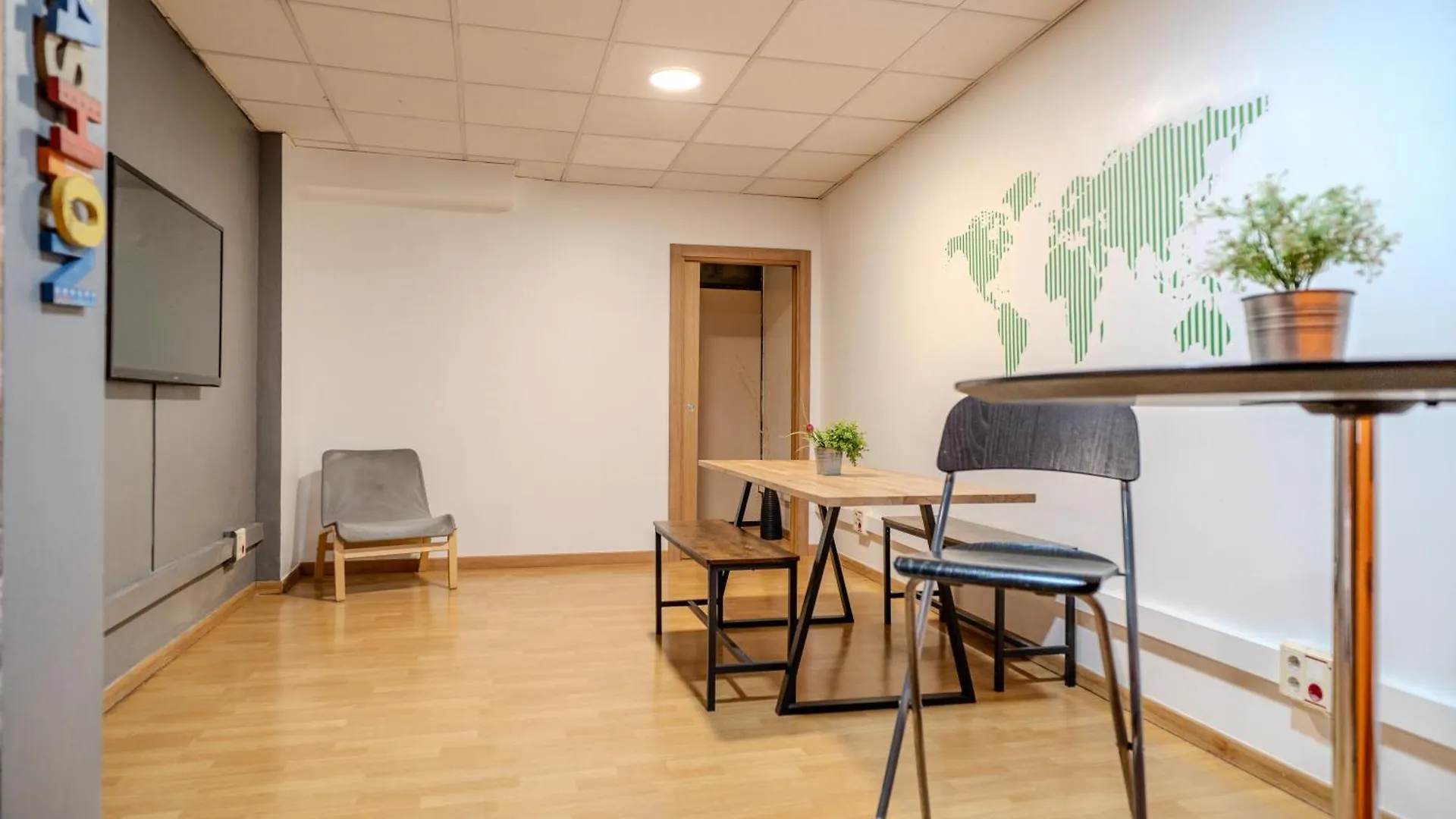 Holidaysbcn Rooms Barcelona Spain