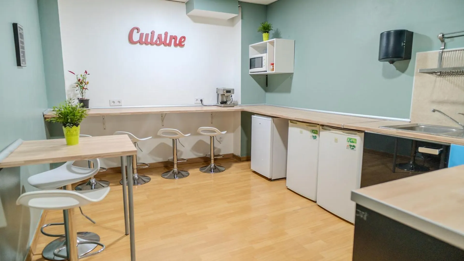 Holidaysbcn Rooms Barcelona Spain