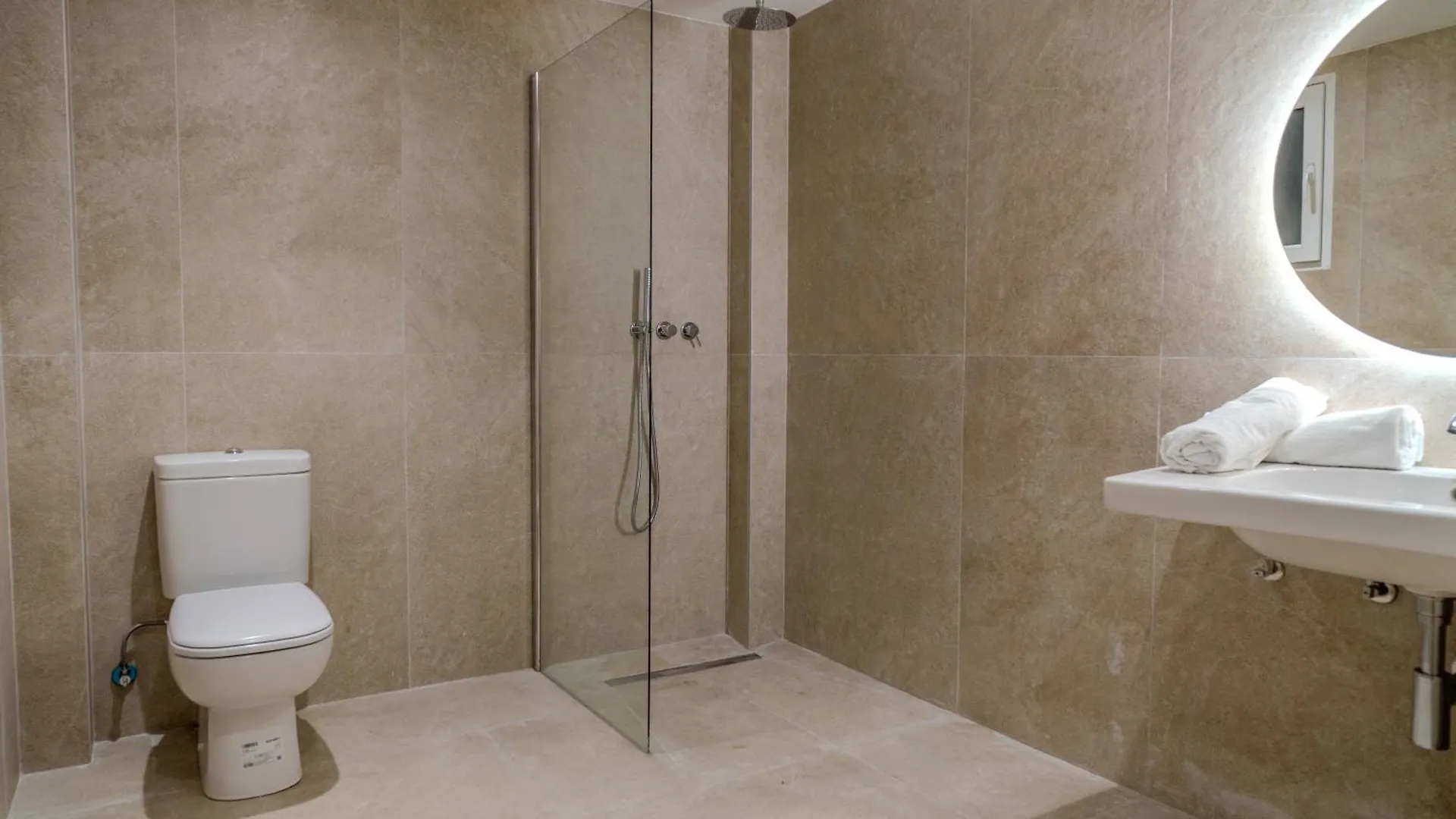 Albergue Holidaysbcn Rooms Barcelona